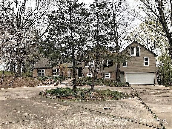 2nd image of 528 Donna Dr