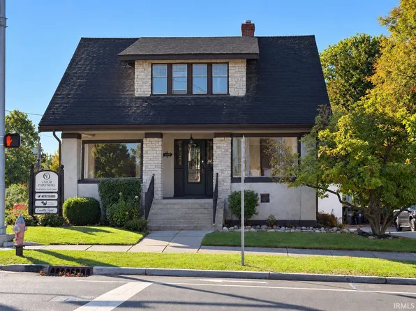 1028 E Colfax Ave, South Bend, IN 46617