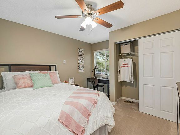 Bedrooms with Spacious Closets