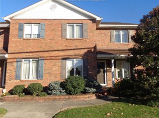 904 Penn Ave #B, Saint Albans, WV 25177