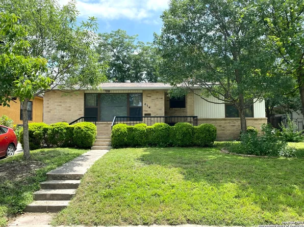 214 Saxon Dr, San Antonio, TX 78213