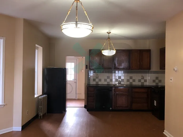 118 Francis St — Photo 4