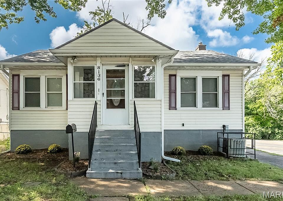 1st image of 8136 Ellerton Ave