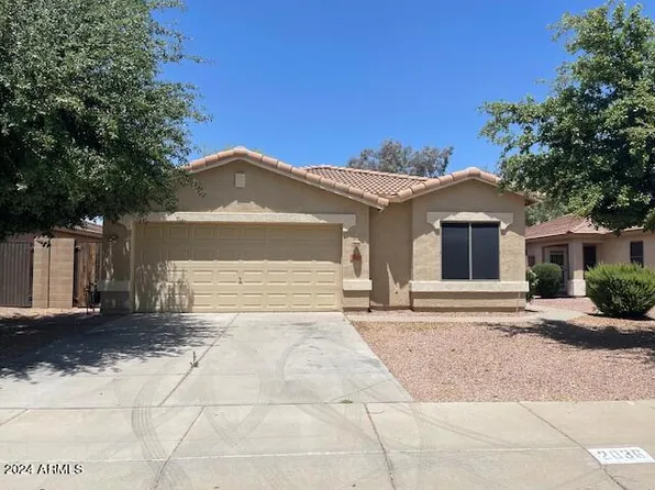 2036 W Hayden Peak Dr, San Tan Valley, AZ 85144