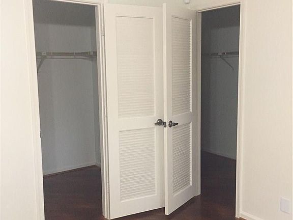 5th image of 591 Ramblewood Dr