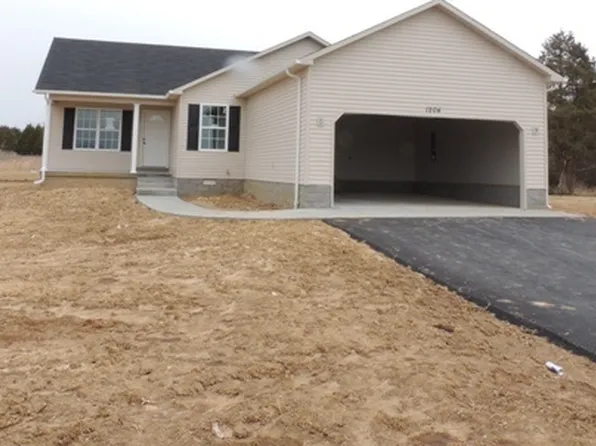 1204 Quebec Ct, Bowling Green, KY 42101