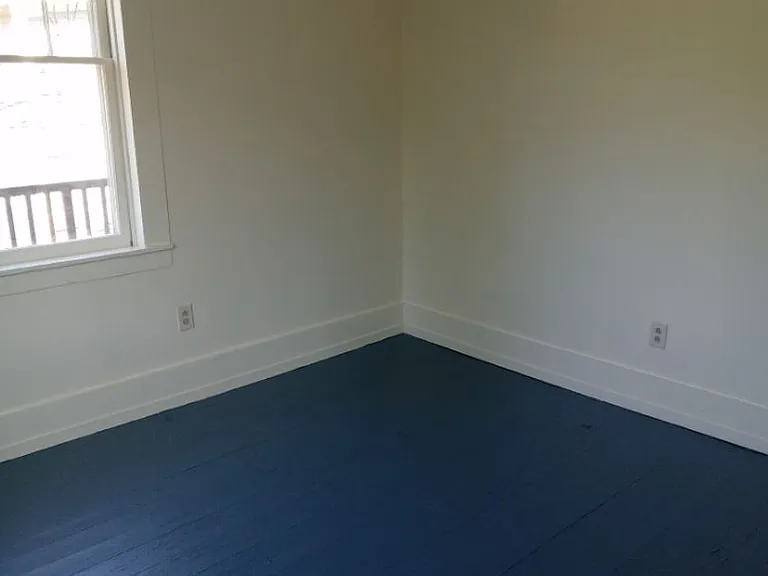 8-10 Conant Sq — Photo 10