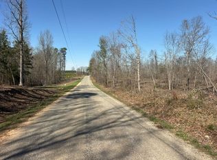 1212 Second Creek Rd, Lutts, TN 38471