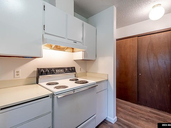 4th image of 4425 Julep St