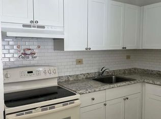7020 NW 179th St APT 109, Hialeah, FL 33015