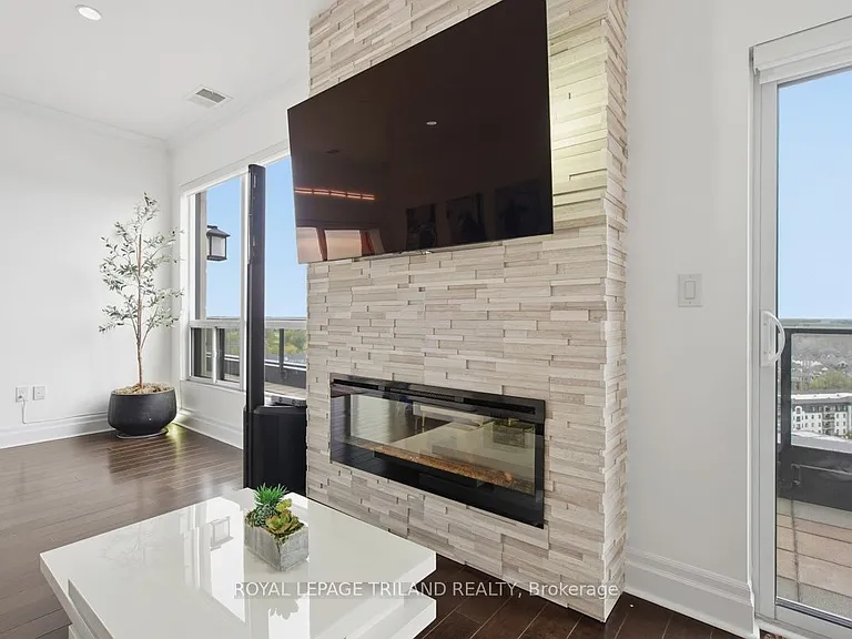 240 Villagewalk Blvd #1403 — Photo 10