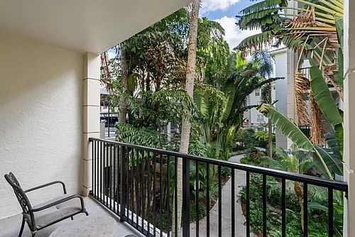 2202 Tuscany Way Photo 1
