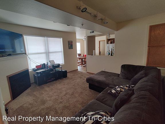 4th image of 6405 Chapel Hill Blvd #A-101