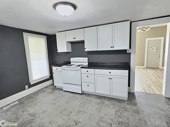 2nd image of 312 Main St
