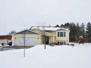 2114 Cook Dr, Somerset, WI 54025
