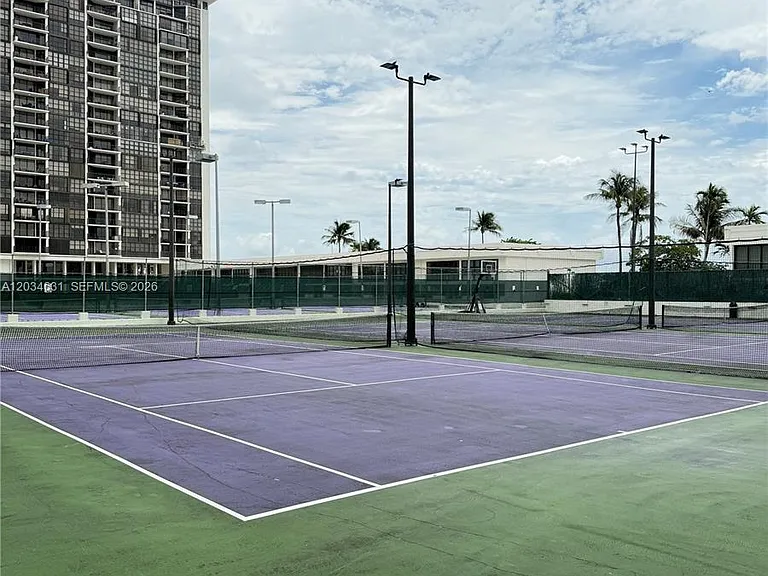 1925 Brickell Ave #2011 — Photo 40