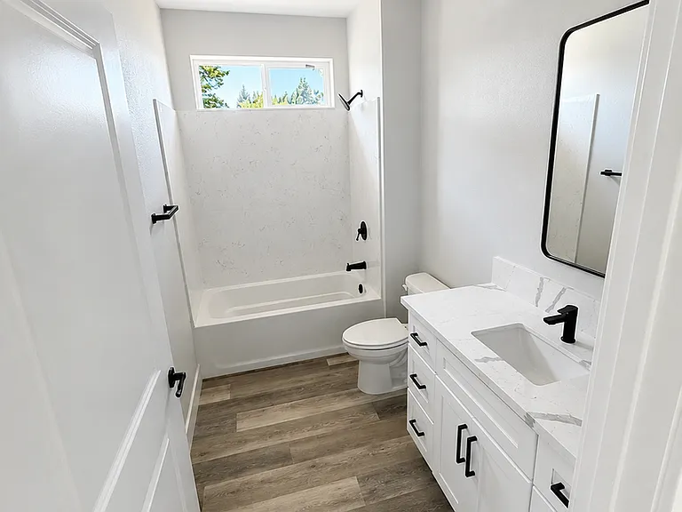 5579-5581 Linrich Ln — Photo 16