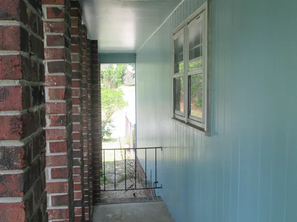 300 Ovanta Rd, Columbia, SC 29209