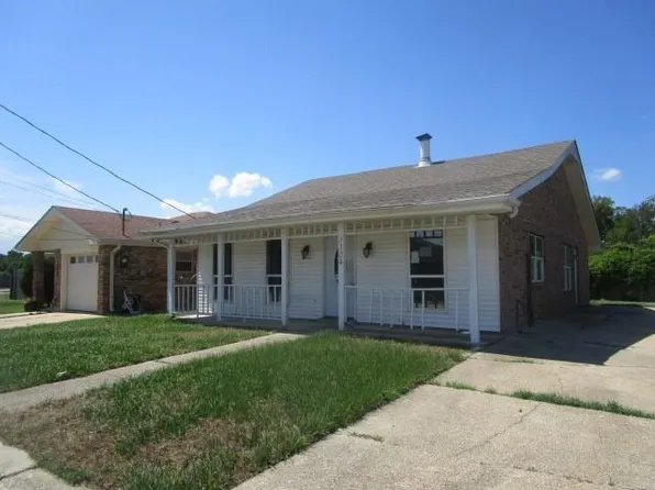 3304 Shannon Dr, Violet, LA 70092