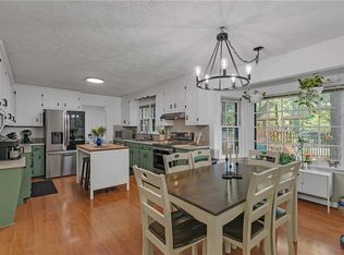 1 Smith St, Poquoson, VA 23662