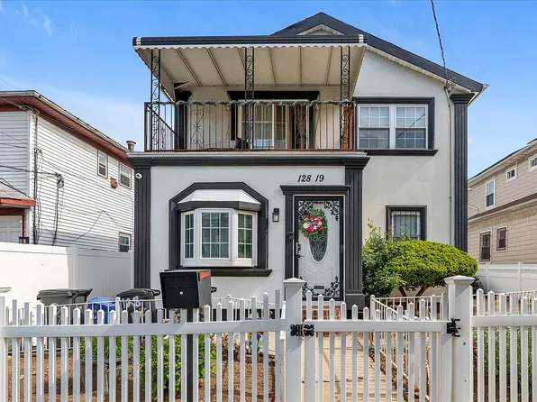 128-19 Cedric Rd, South Ozone Park, NY 11420