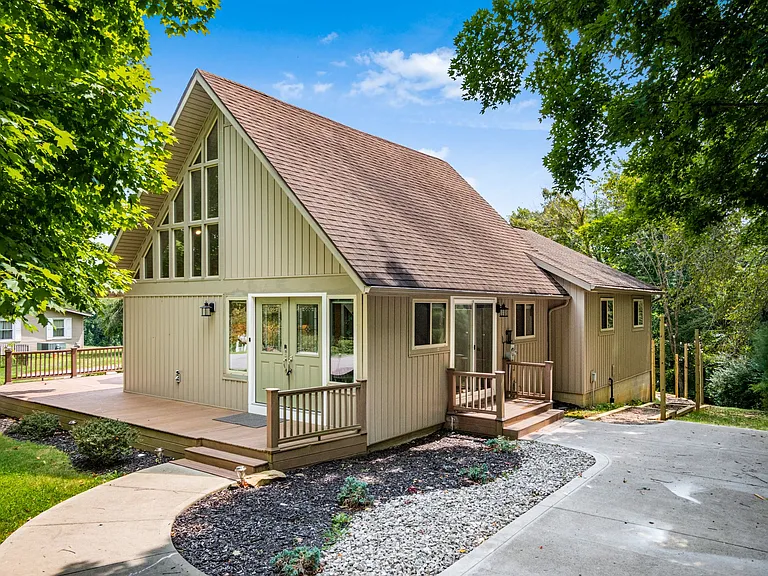 305 Ridgeway Dr — Photo 69