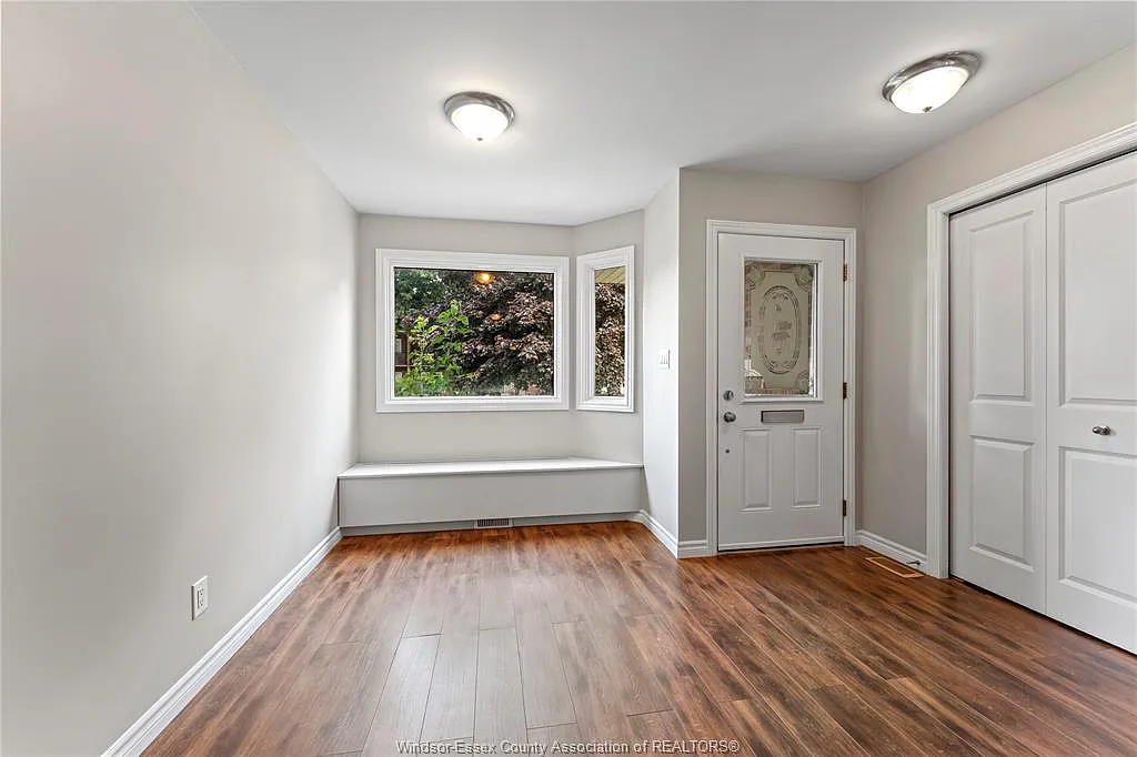 2 bed, $2,300 — Photo 3
