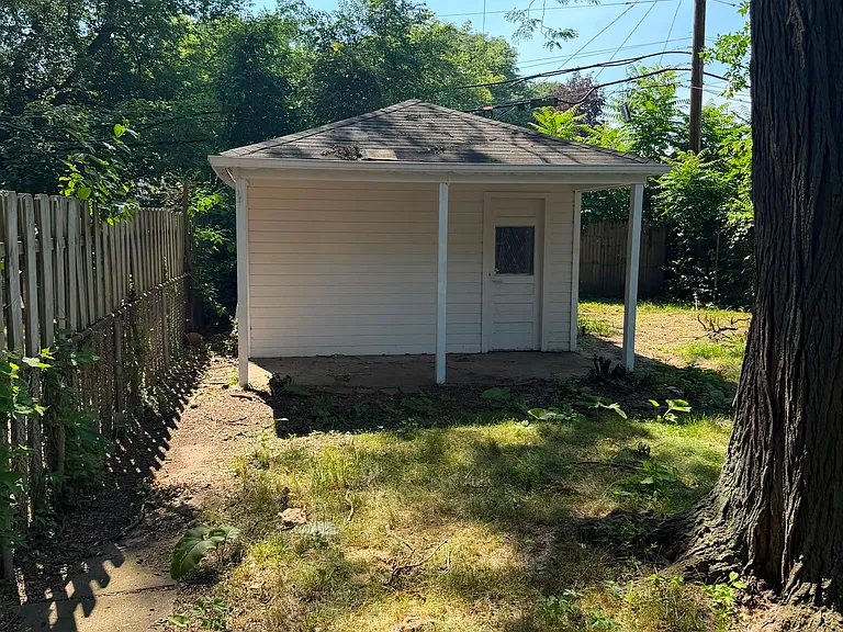 11415 Bramell — Photo 16