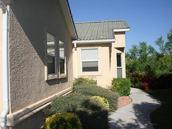 exterior with side lawn
