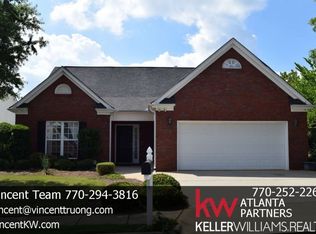 8 Claiborne Trl, Newnan, GA 30263