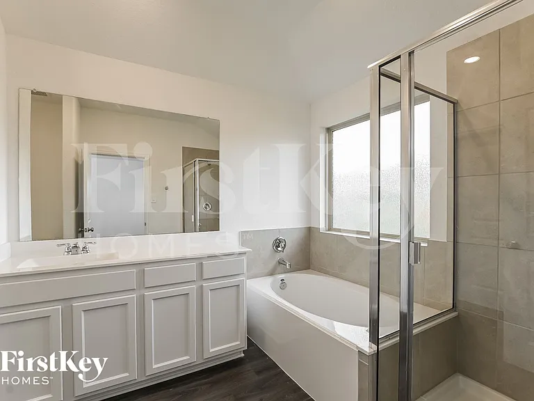18438 Summit Ranch Dr — Photo 10