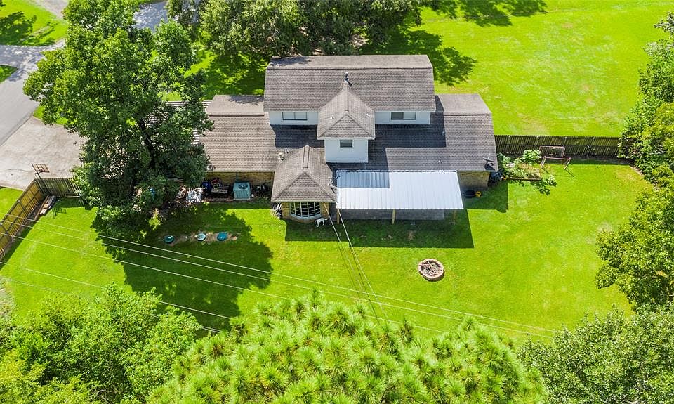 1st image of 1919 Oak Manor Dr