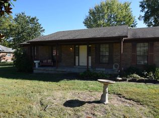 785 N Lakeview Dr, Louisville, KY 40229