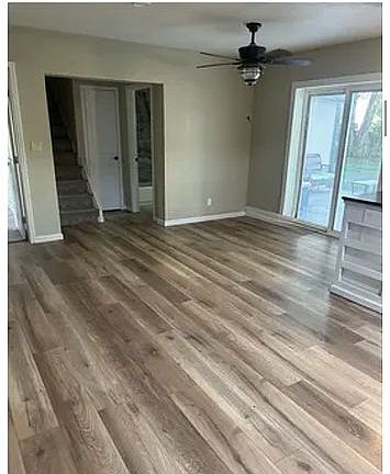 3rd image of 2062 Lyans Dr