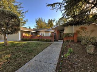 20254 Williamsburg Ln, Saratoga, CA 95070