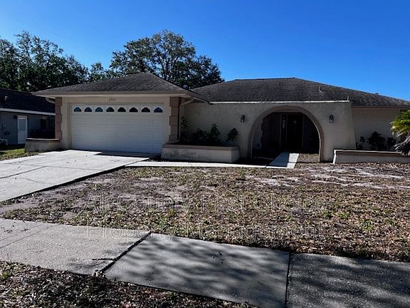 4th image of 2907 Meadow Wood Dr
