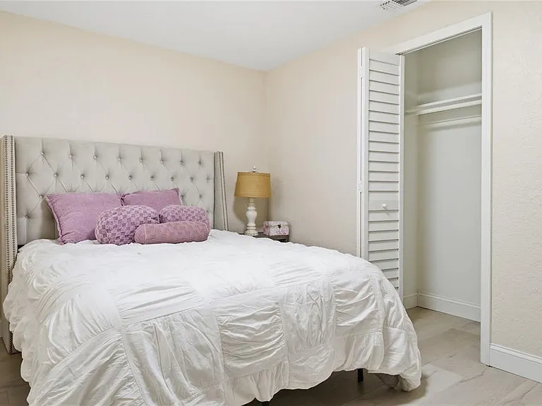6338 Aberdeen Ave — Photo 13