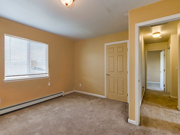 5th image of 2821 Village Park Dr