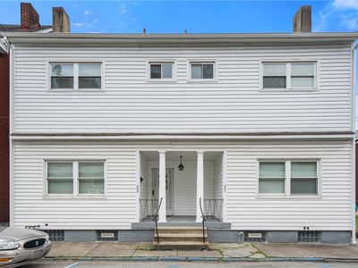 907-909 Penn St, Pittsburgh, PA, 15215