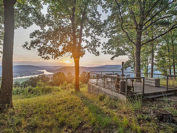 2nd image of 4357 Merrill Mountain Rd