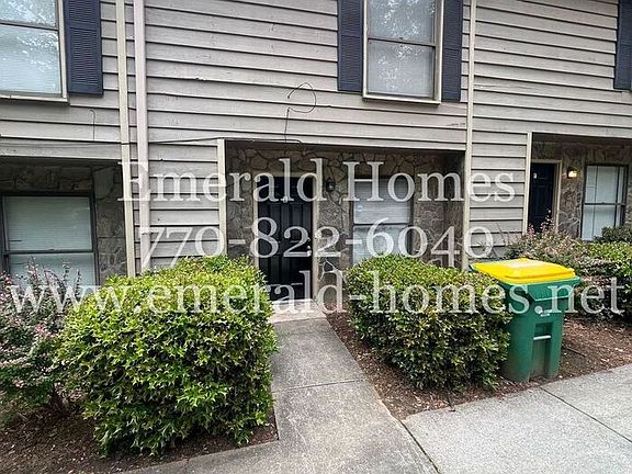 2nd image of 3847 Moran Way