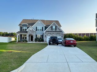 4900 Dayflower Ln, Raleigh, NC 27603