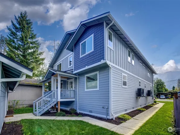 324 E 2nd Street #B, North Bend, WA 98045