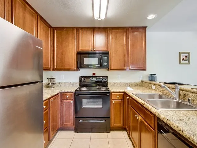 Hilltop Condos at Sienna Hills — Photo 21