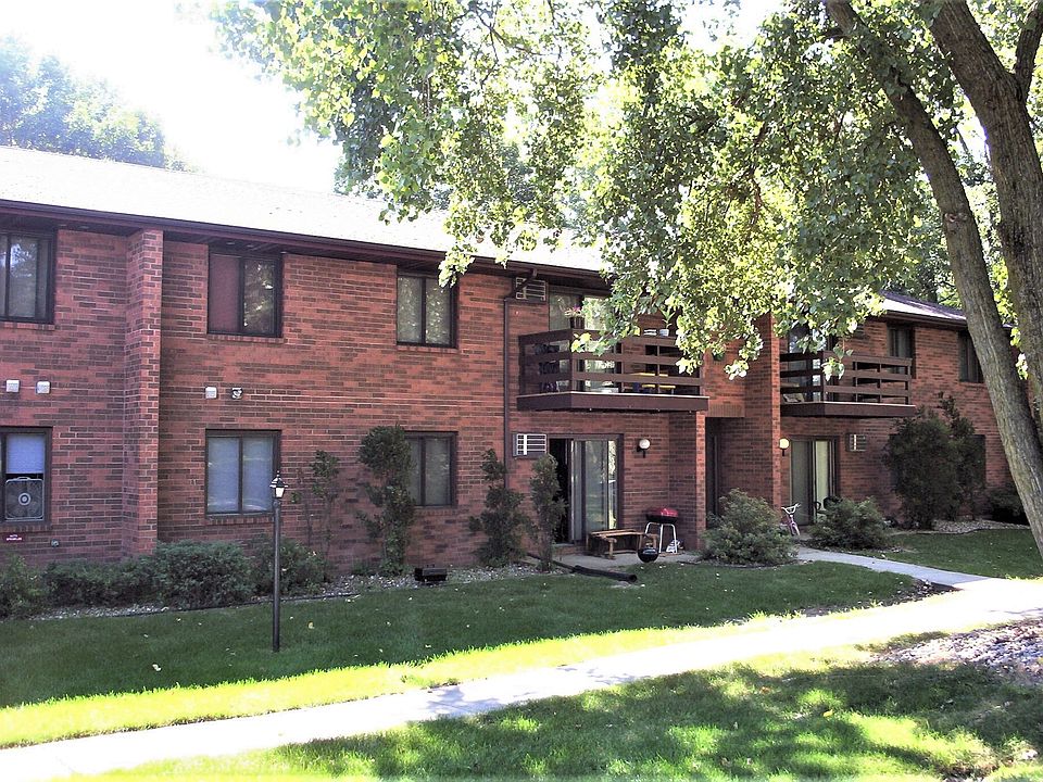 2347 Chalet Gardens Rd