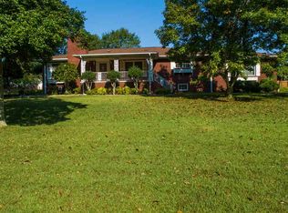 859 Fort Prince Blvd, Wellford, SC 29385