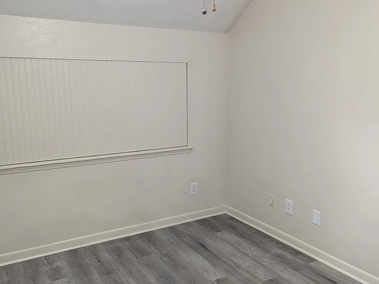 936 S Lipona Rd — Photo 10
