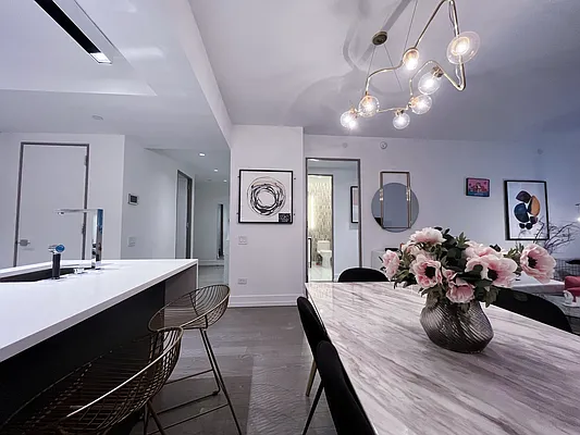 Rented by Winzone Realty Inc | media 27