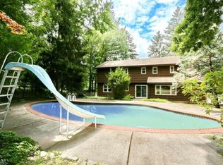 275 Highland Rd, North Haledon, NJ 07508