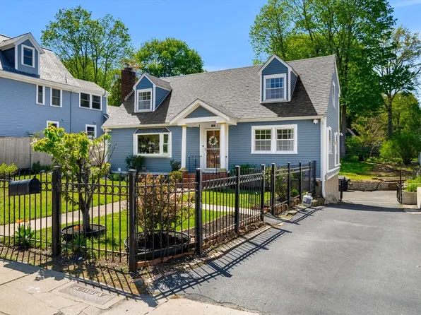 1061 Centre St, Jamaica Plain, MA 02130